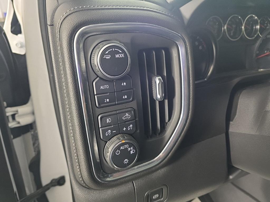 used 2021 Chevrolet Silverado 1500 car, priced at $33,555
