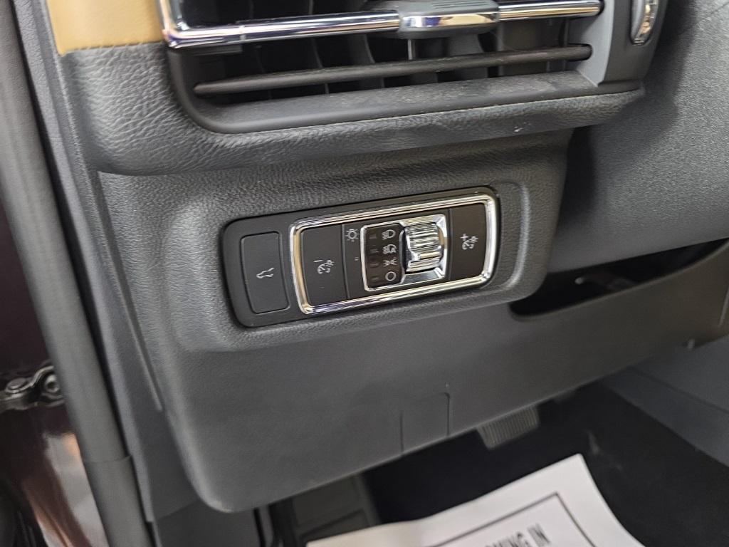 used 2023 Lincoln Corsair car, priced at $36,489