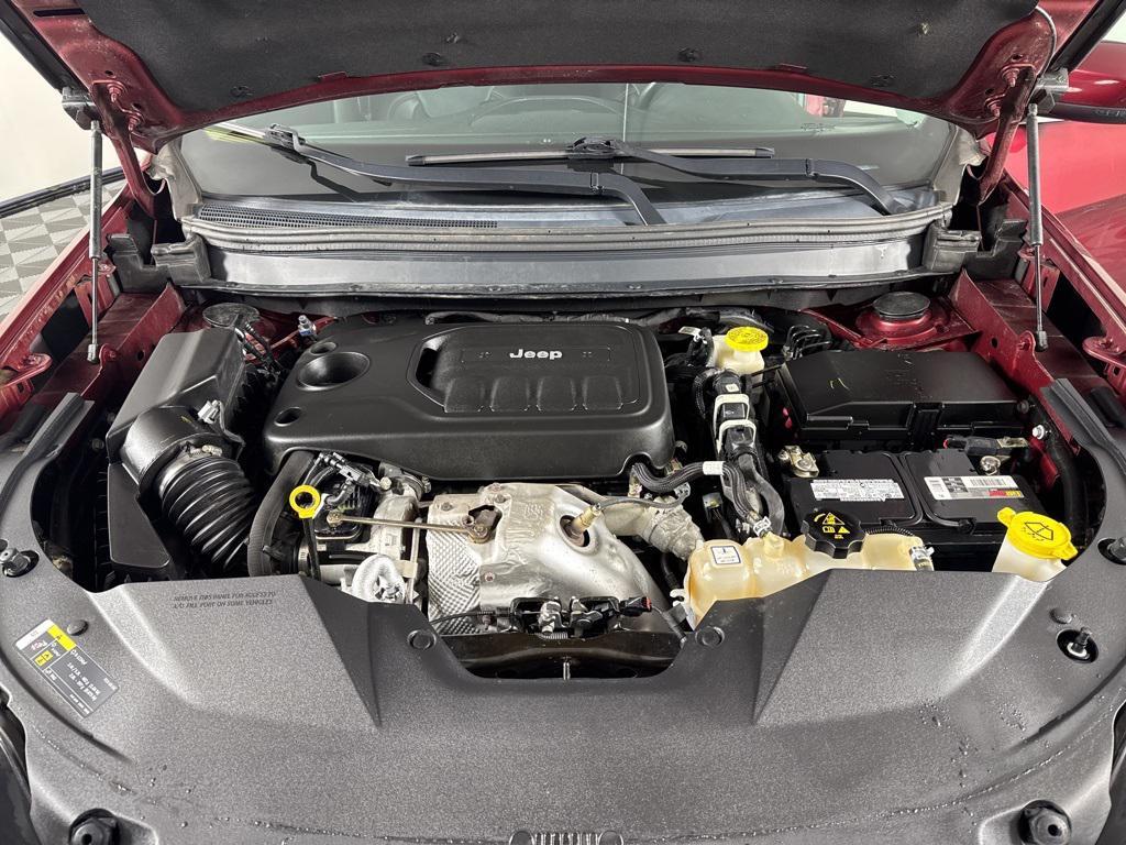 used 2019 Jeep Cherokee car, priced at $16,536