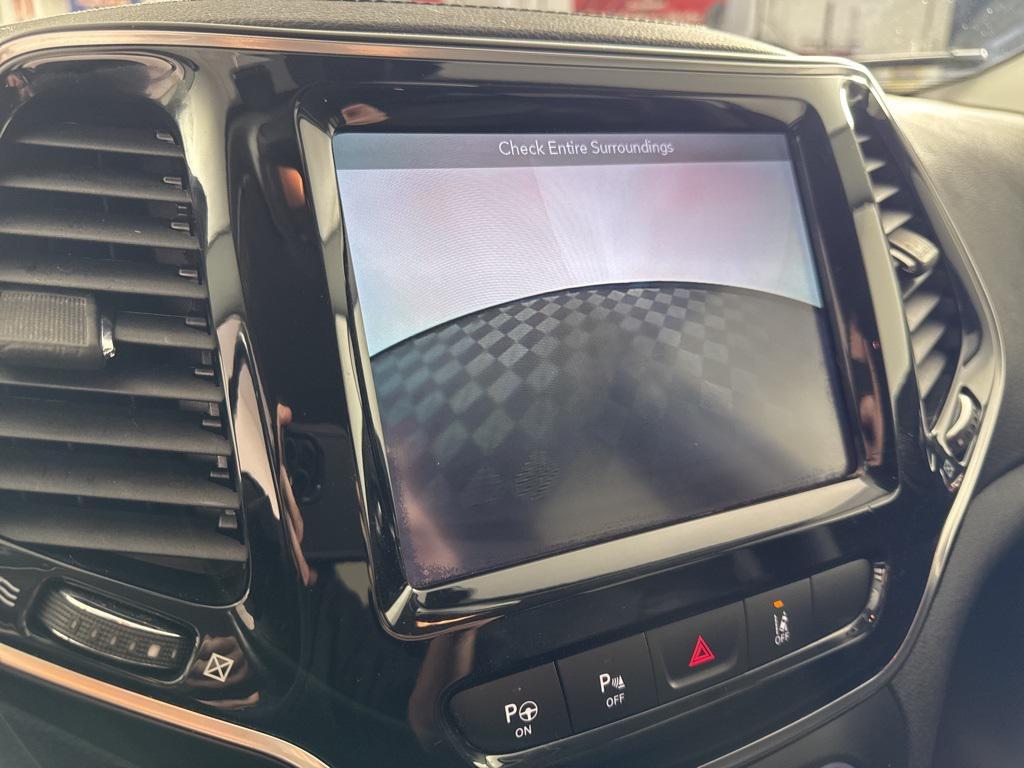 used 2019 Jeep Cherokee car, priced at $16,536