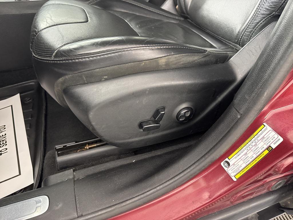 used 2019 Jeep Cherokee car, priced at $16,536