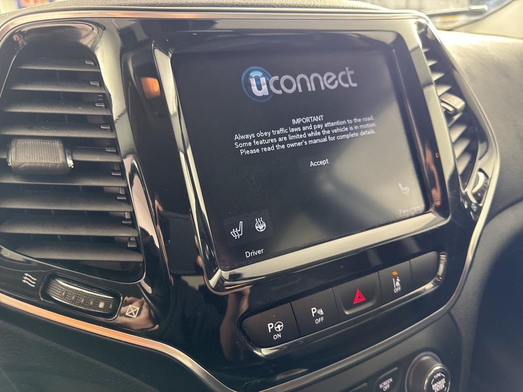 used 2019 Jeep Cherokee car, priced at $16,536