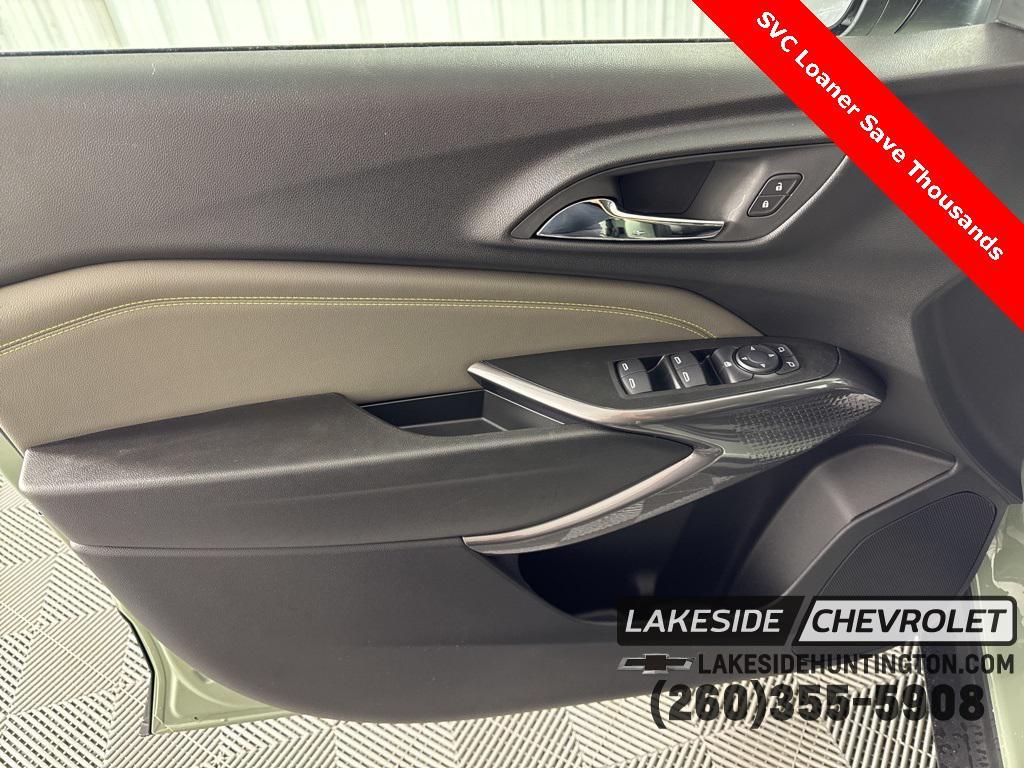 new 2025 Chevrolet Trax car, priced at $24,498