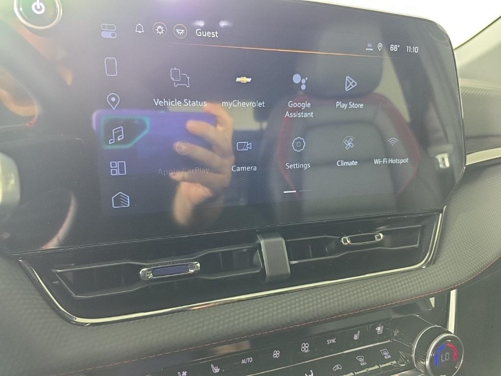 new 2026 Chevrolet Equinox car, priced at $39,340