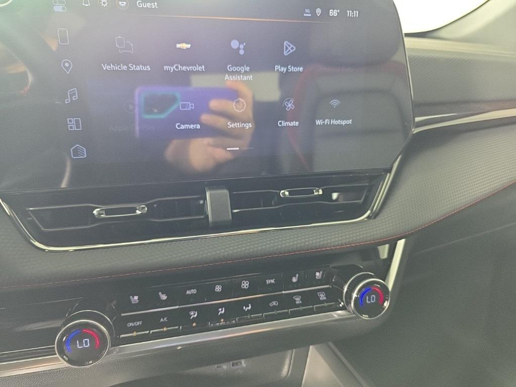 new 2026 Chevrolet Equinox car, priced at $39,340