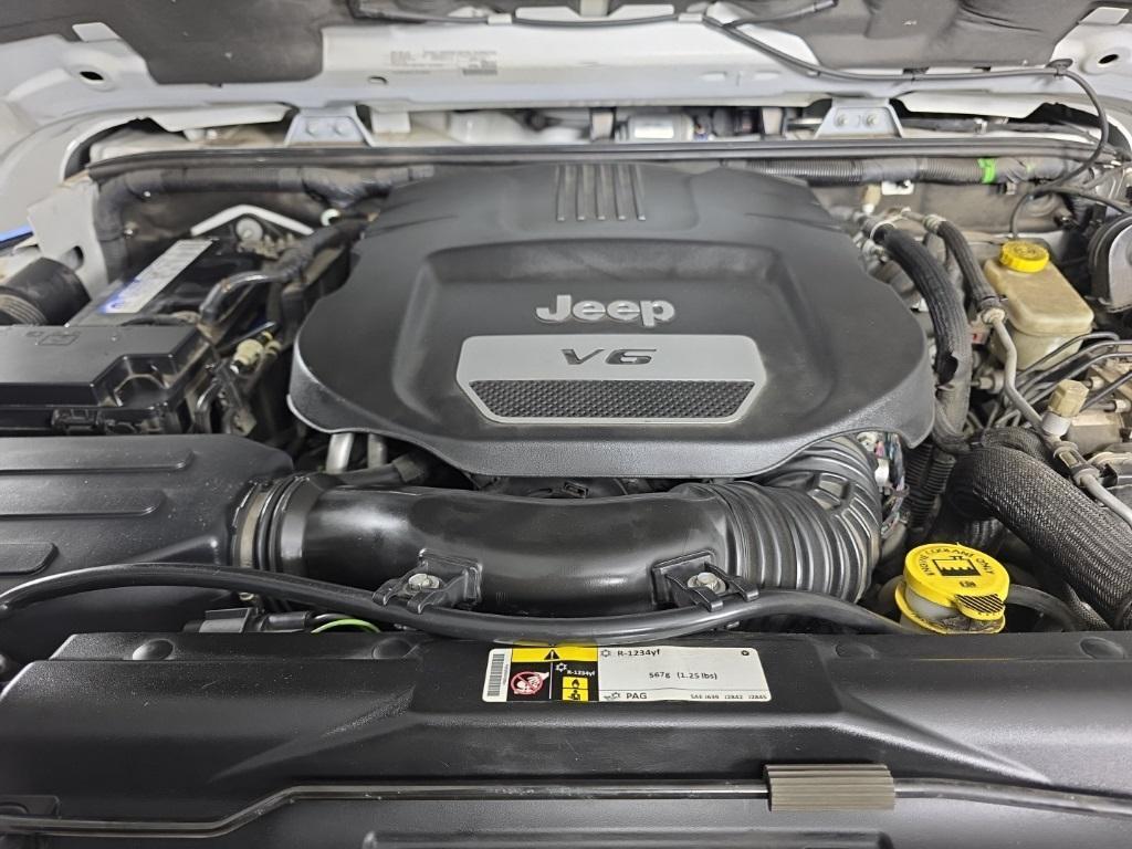 used 2016 Jeep Wrangler Unlimited car, priced at $18,994
