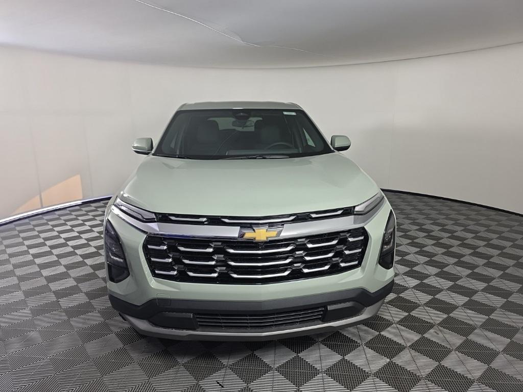 new 2026 Chevrolet Equinox car, priced at $29,605