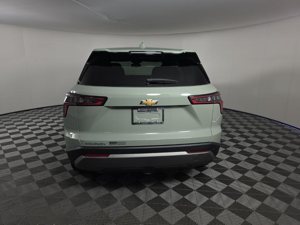 new 2026 Chevrolet Equinox car, priced at $29,605