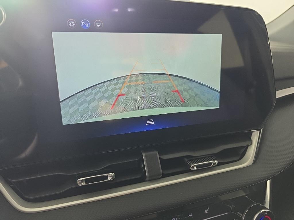 new 2026 Chevrolet Equinox car, priced at $29,605