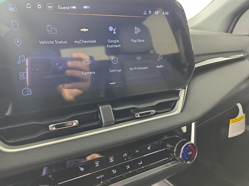 new 2026 Chevrolet Equinox car, priced at $29,605