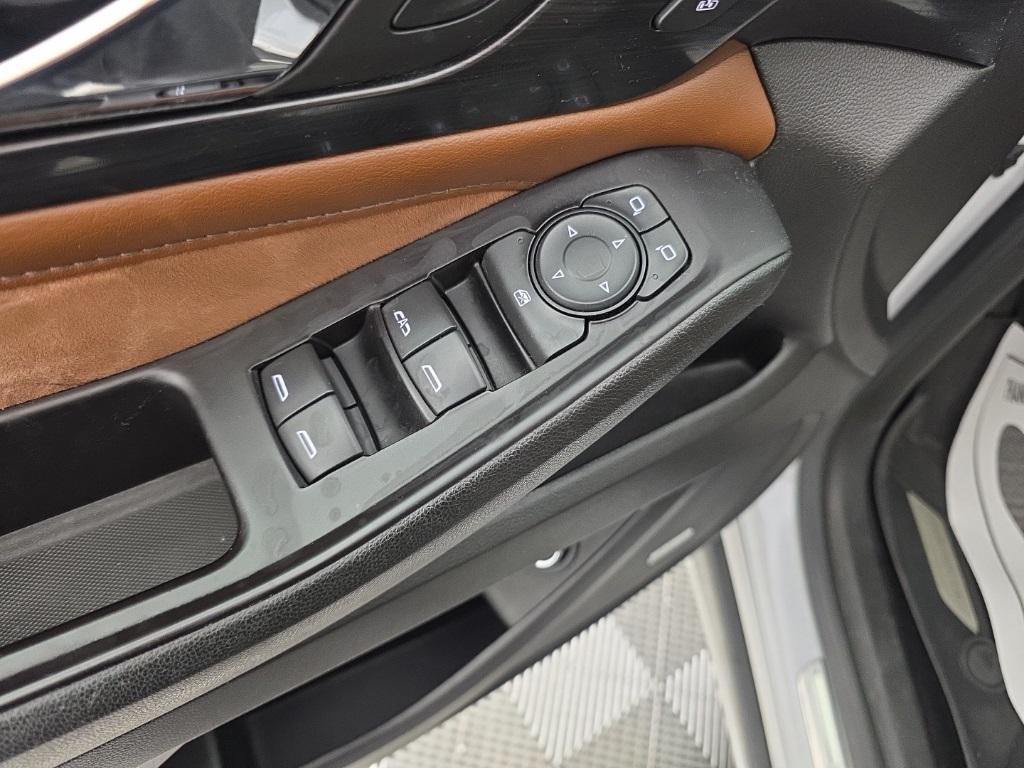 used 2019 Chevrolet Traverse car, priced at $25,436