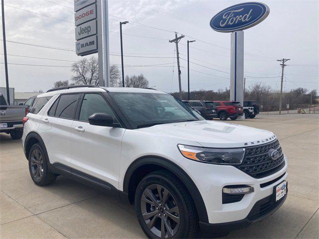 new 2024 Ford Explorer car, priced at $49,394