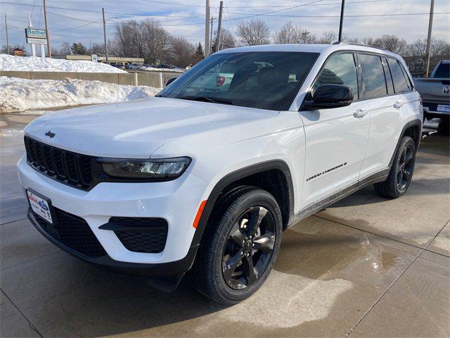 new 2024 Jeep Grand Cherokee car, priced at $50,162