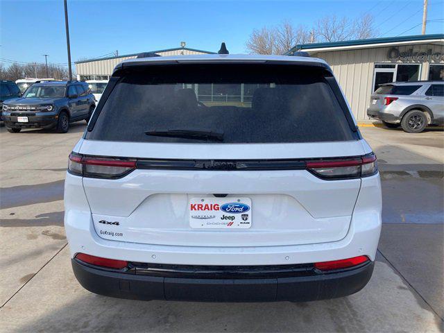 new 2024 Jeep Grand Cherokee car, priced at $50,162