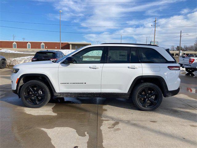 new 2024 Jeep Grand Cherokee car, priced at $50,162