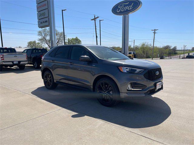 new 2024 Ford Edge car, priced at $45,315