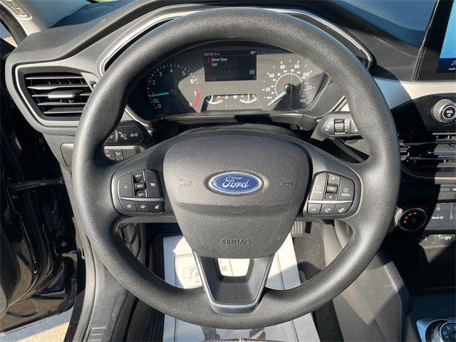 used 2022 Ford Escape car, priced at $19,027