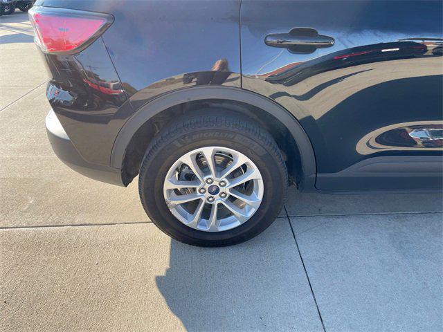 used 2022 Ford Escape car, priced at $19,027