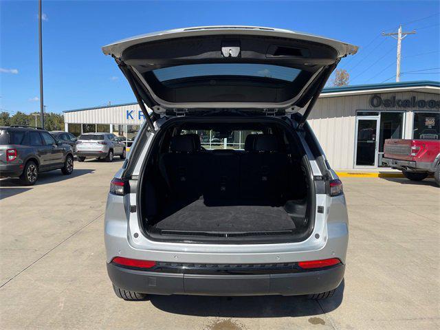 used 2023 Jeep Grand Cherokee car, priced at $32,358