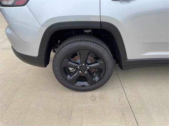 new 2024 Jeep Grand Cherokee car, priced at $51,937