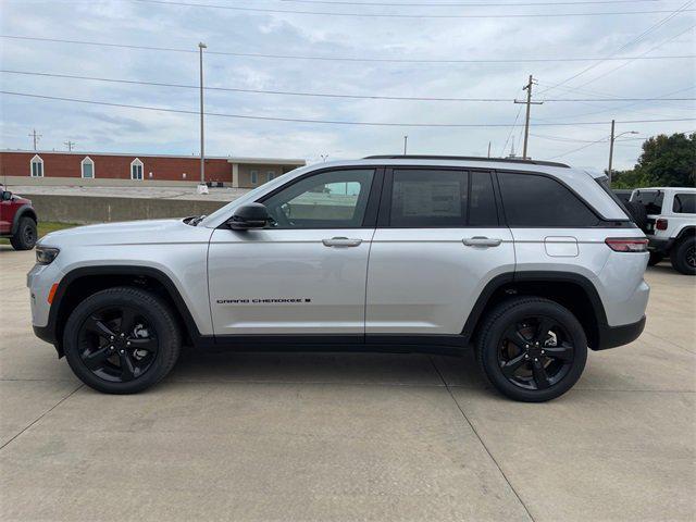 new 2024 Jeep Grand Cherokee car, priced at $51,937