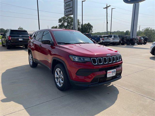 new 2025 Jeep Compass car, priced at $28,090