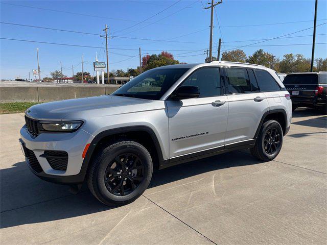 new 2025 Jeep Grand Cherokee car, priced at $47,525