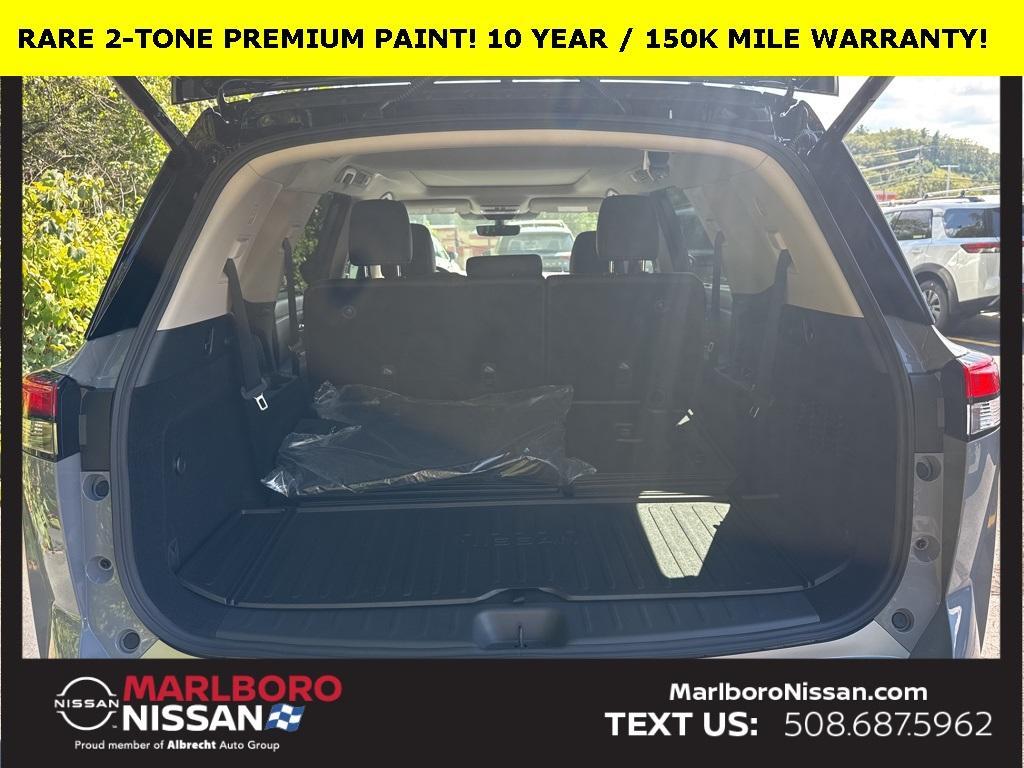 new 2025 Nissan Pathfinder car, priced at $52,513