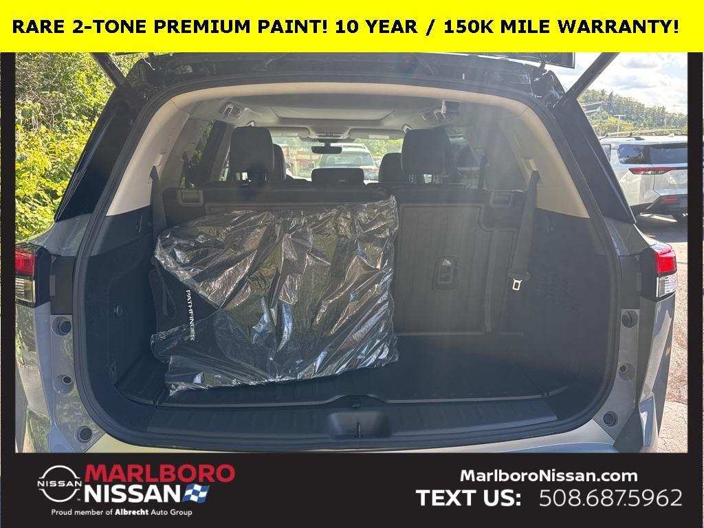 new 2025 Nissan Pathfinder car, priced at $52,513