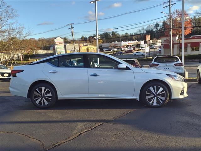 used 2022 Nissan Altima car, priced at $26,923