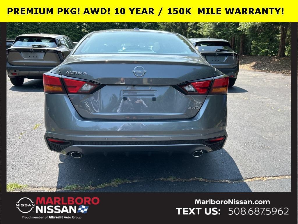 new 2025 Nissan Altima car, priced at $32,117
