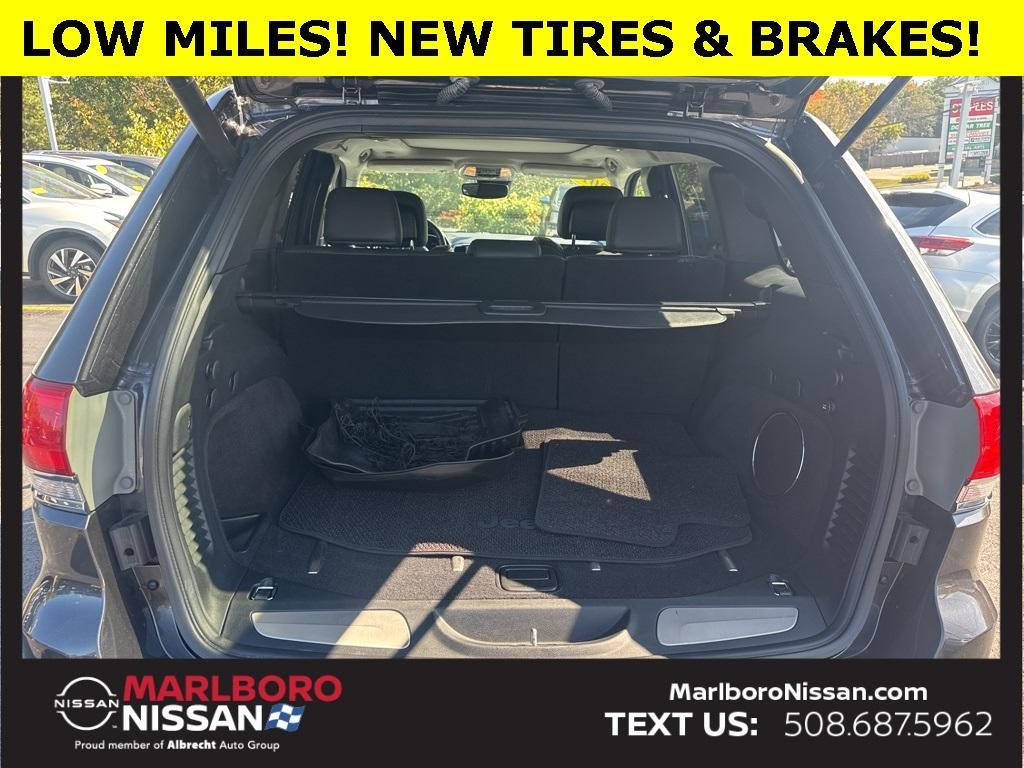 used 2017 Jeep Grand Cherokee car, priced at $19,634