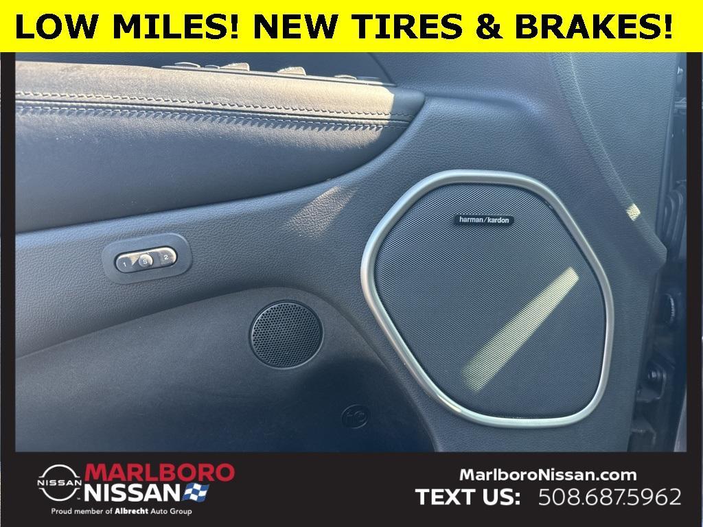 used 2017 Jeep Grand Cherokee car, priced at $19,634