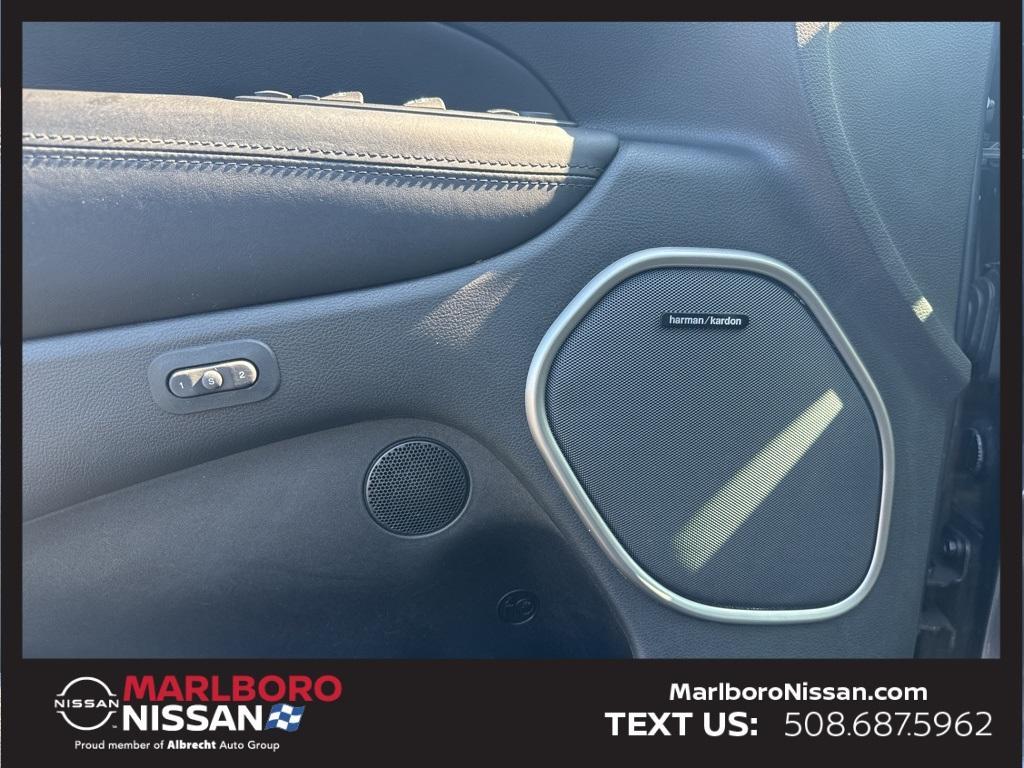 used 2017 Jeep Grand Cherokee car, priced at $19,984
