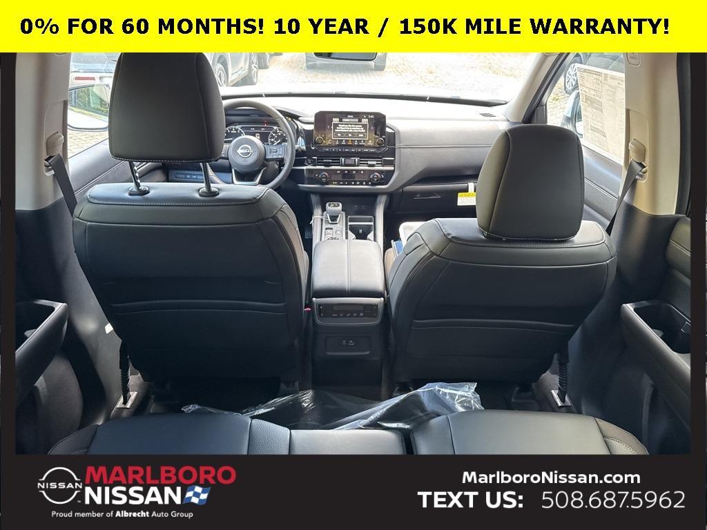 new 2025 Nissan Pathfinder car, priced at $39,133
