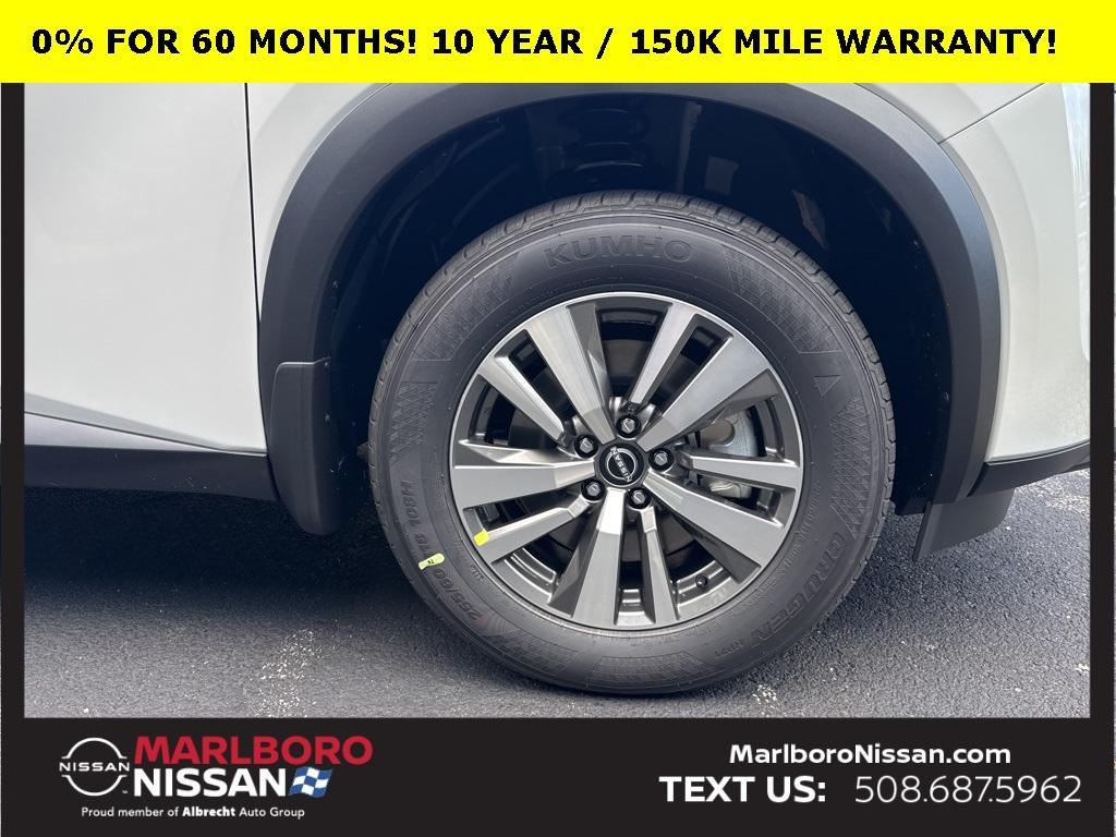 new 2025 Nissan Pathfinder car, priced at $39,133