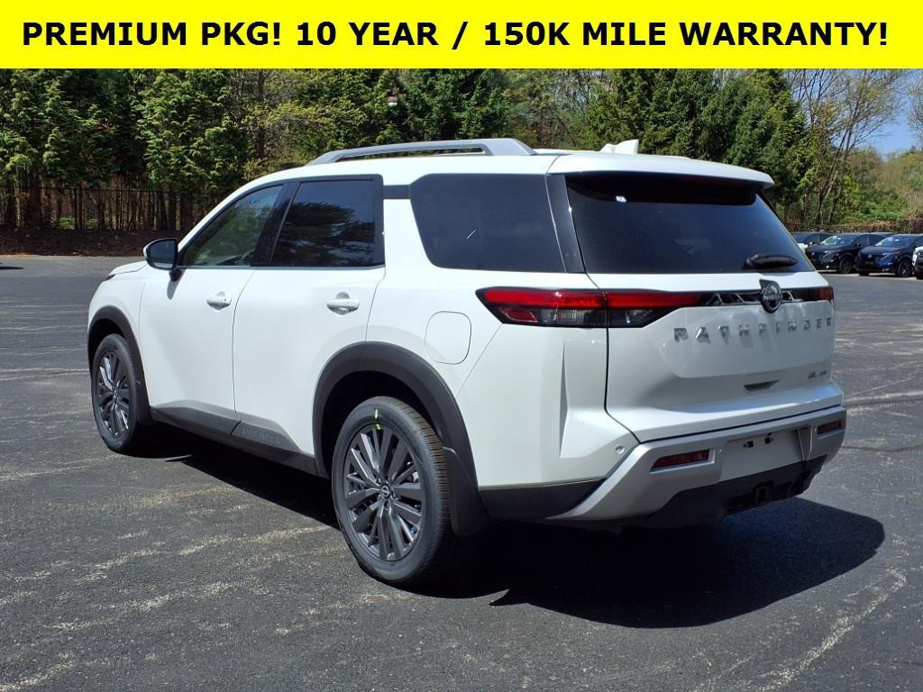 new 2025 Nissan Pathfinder car, priced at $46,230