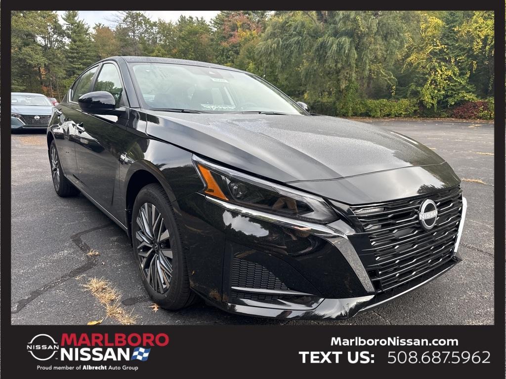 new 2025 Nissan Altima car, priced at $31,197
