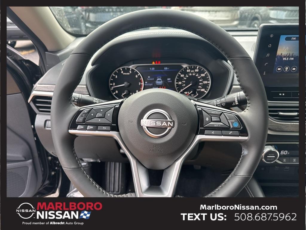new 2025 Nissan Altima car, priced at $31,197