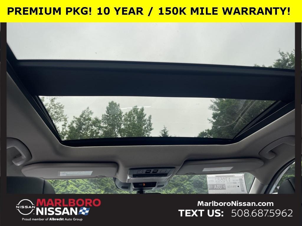 new 2025 Nissan Rogue car, priced at $34,891