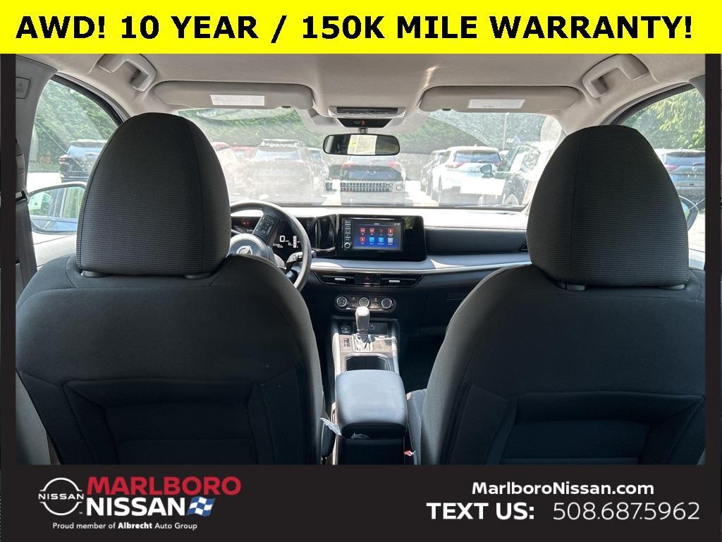 new 2025 Nissan Kicks car, priced at $24,463