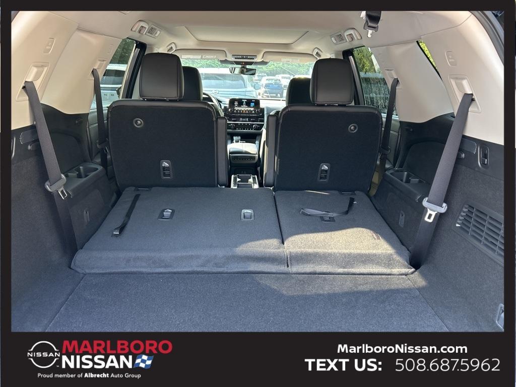 new 2025 Nissan Pathfinder car, priced at $47,131