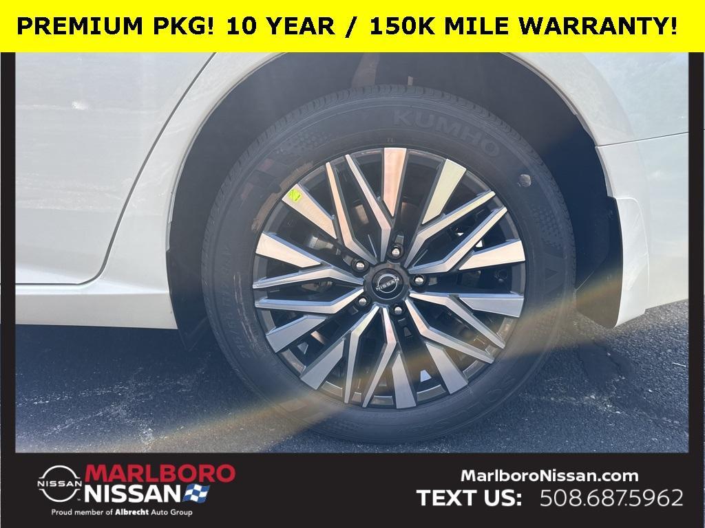new 2025 Nissan Altima car, priced at $31,605