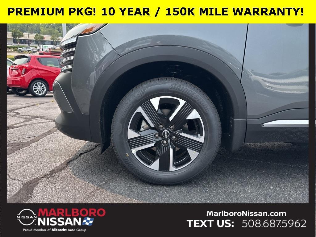 new 2025 Nissan Kicks car, priced at $28,425