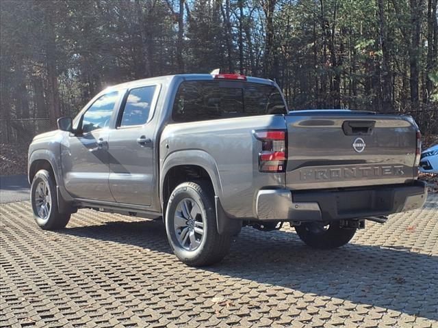 new 2025 Nissan Frontier car, priced at $40,460