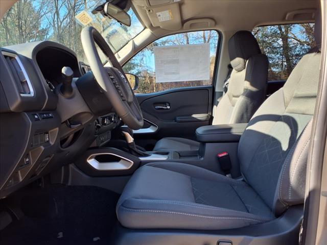 new 2025 Nissan Frontier car, priced at $40,460