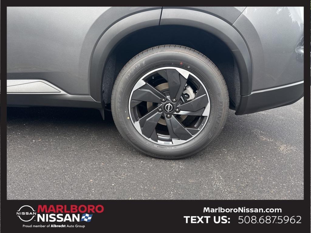 new 2025 Nissan Rogue car, priced at $33,596