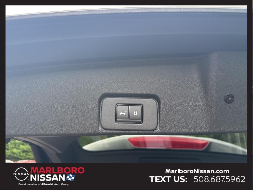 new 2025 Nissan Rogue car, priced at $33,596