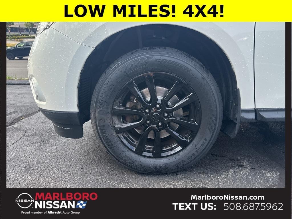 used 2014 Nissan Pathfinder car, priced at $8,999