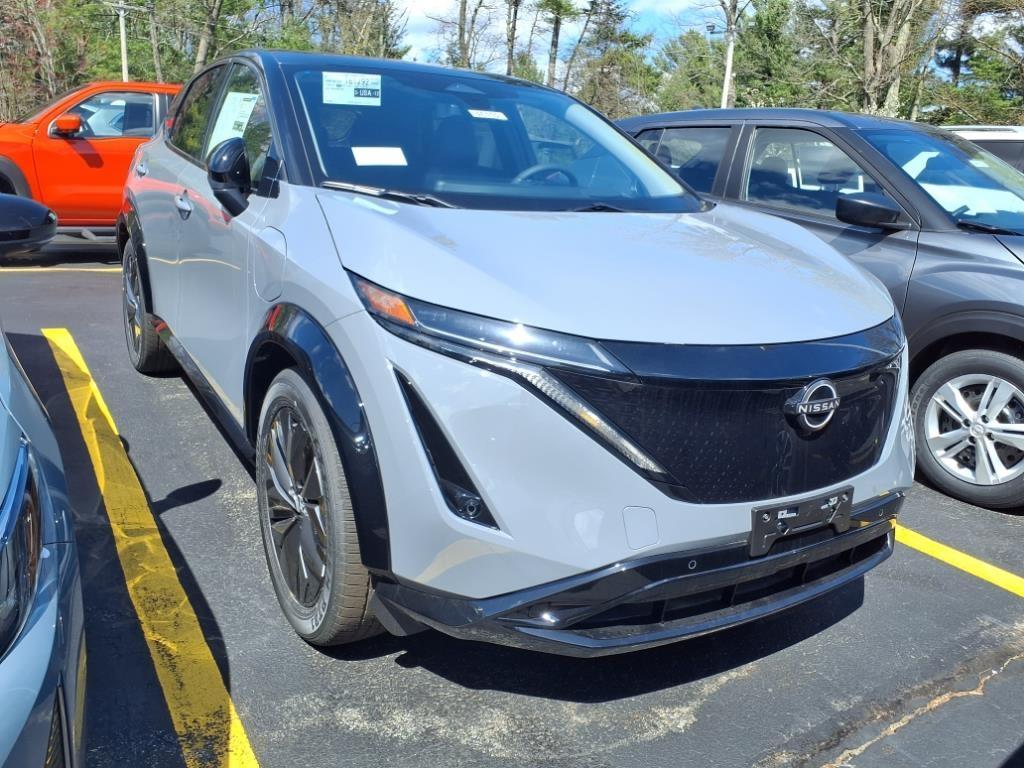 new 2025 Nissan ARIYA car, priced at $39,647